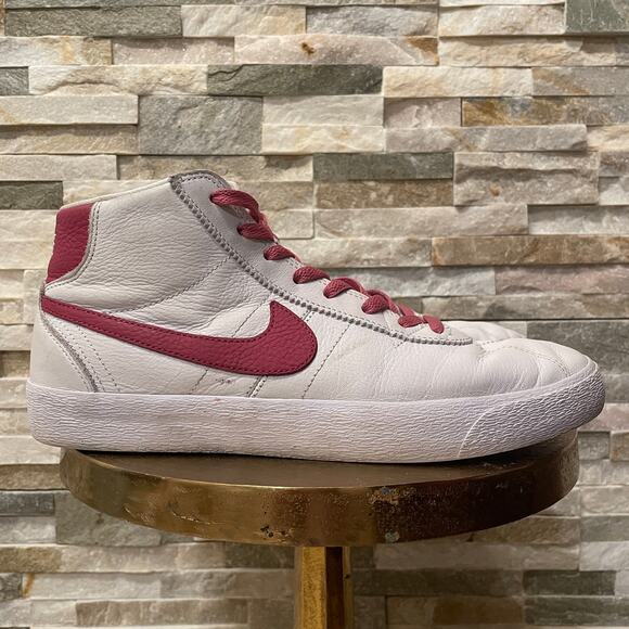 Nike Blazer Mid '77 Vintage W 11.5 M 9.5 | White & Noble Red Pink, Retro Leather - Picture 3 of 9